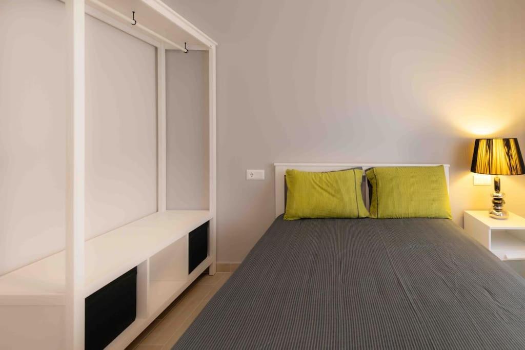Luxury Cozy Appartment In The City Center Rhodes City Exterior foto